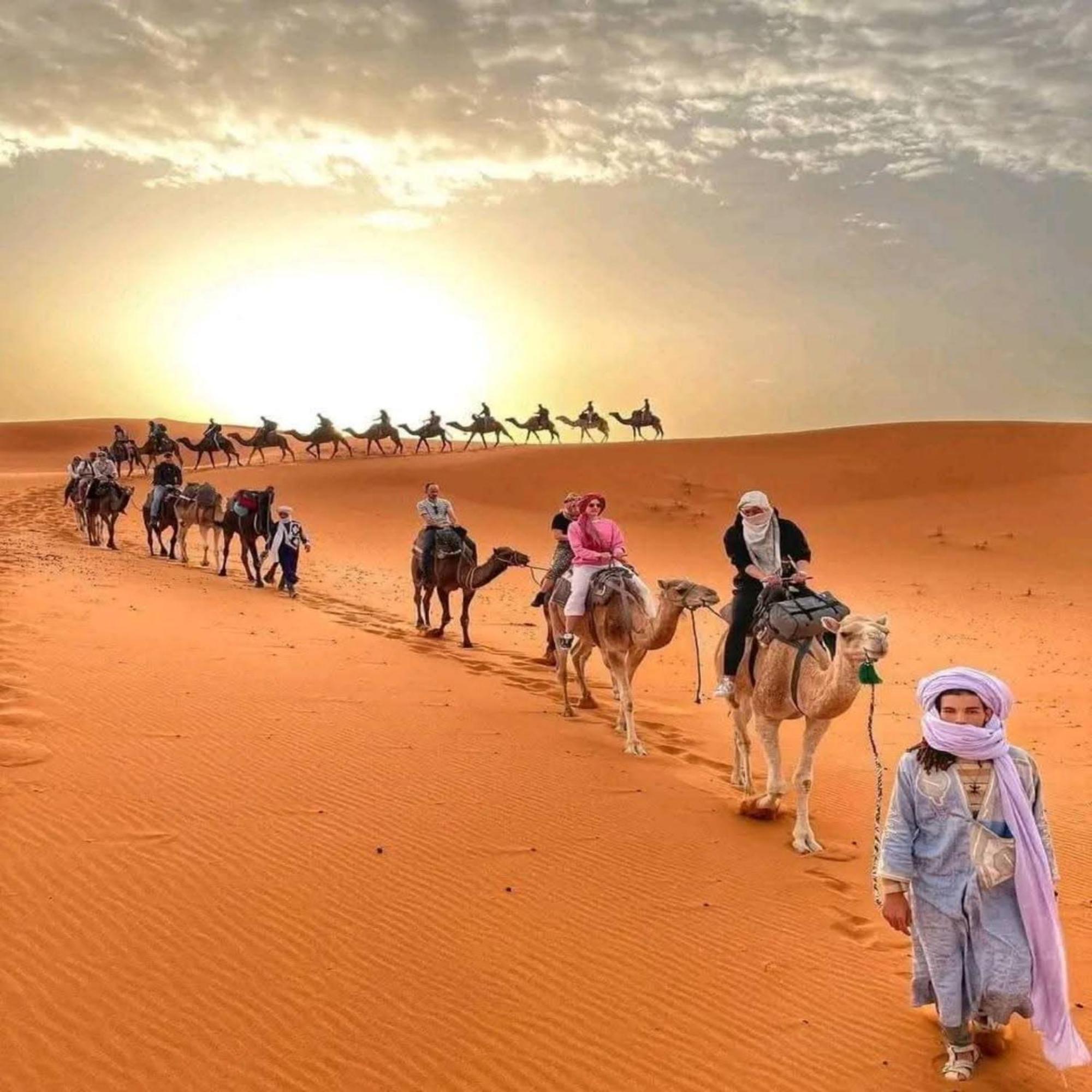 Desert Paradise Luxury Camp Merzouga Luaran gambar